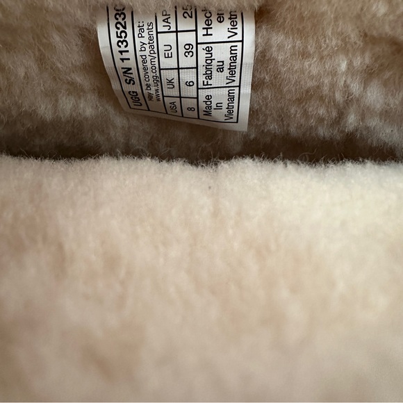 NIB Ugg x Tschabalala self classic repeated mini, pink 8US, 39EU - Picture 10 of 12